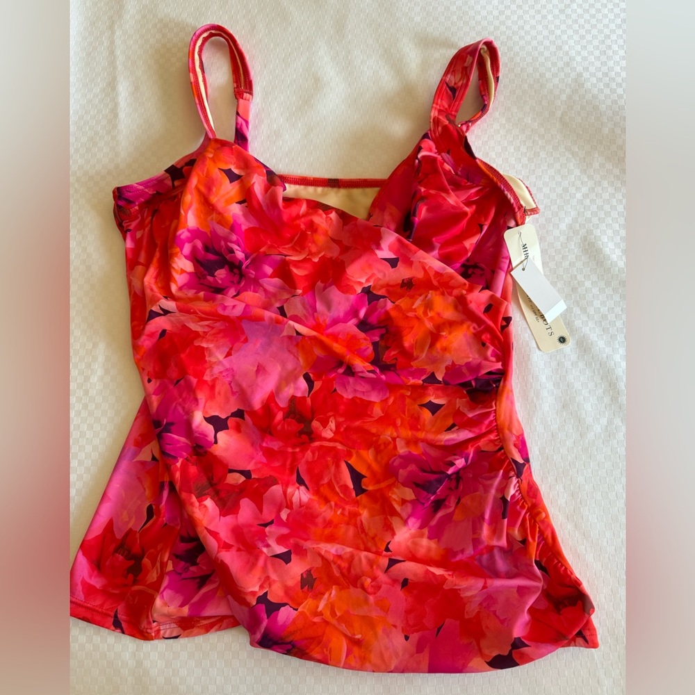 Women’s tankini top